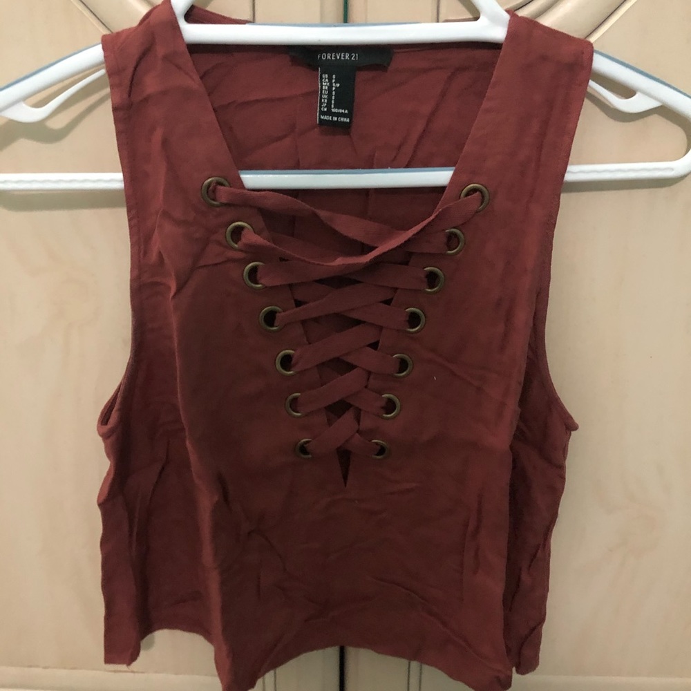 Forever 21 sleeveless crop top